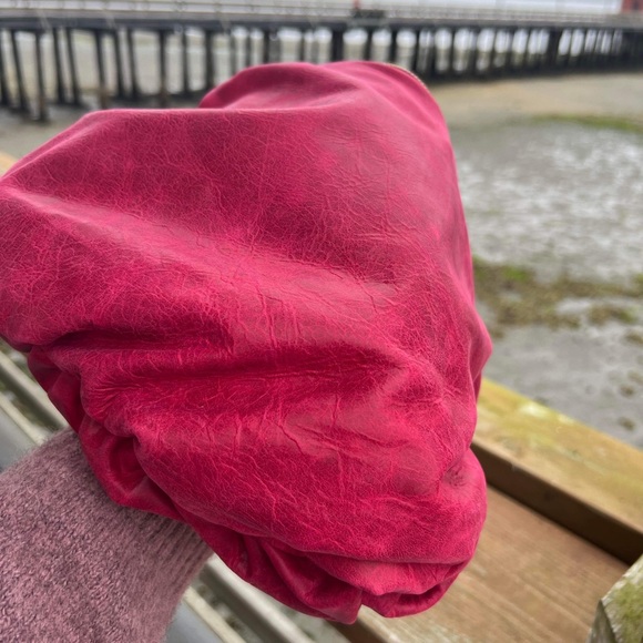 Sachel brand Raspberry Town bag size small - Picture 9 of 9